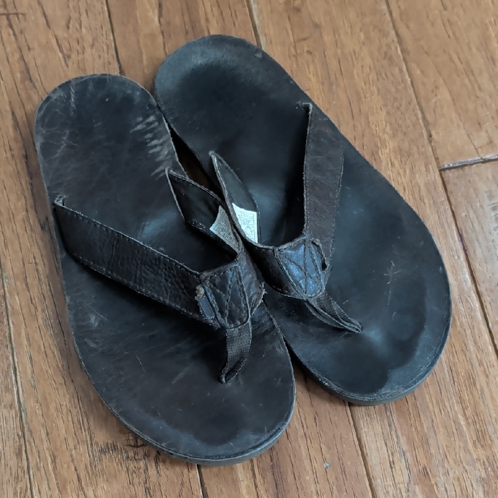 Patagonia Thong Along Alpaca Brown Learher Thong Sandals
